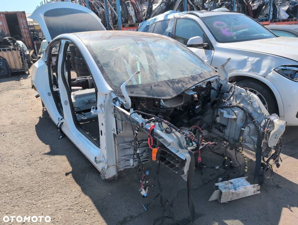 KAROSERIA ĆWIARTKA BŁOTNIK PRÓG DACH PODŁUŻNICA TESLA MODEL Y (5YJY) 2019 - 2022 EV 235 kW [320 - 1