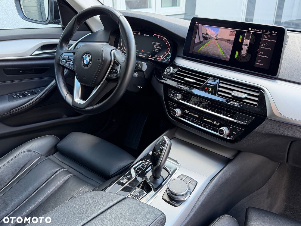BMW Seria 5 - 12