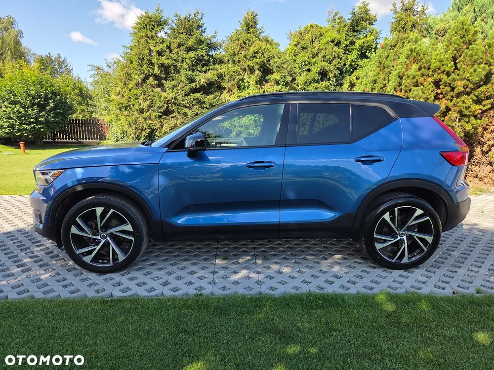Volvo XC 40 T5 AWD R-Design - 3