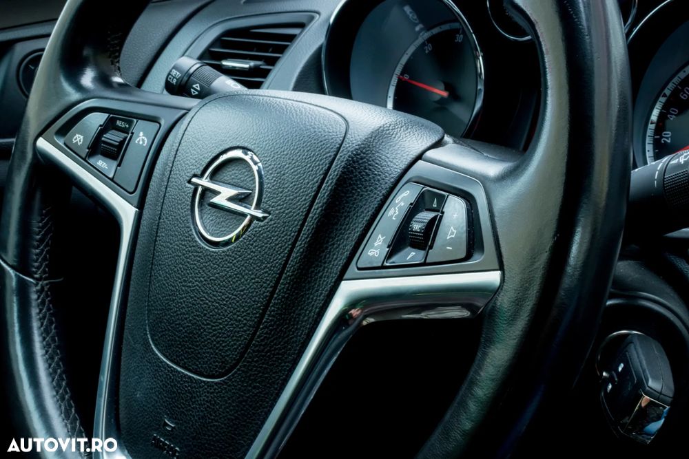 Opel Insignia 2.0 CDTI Edition Aut. - 8