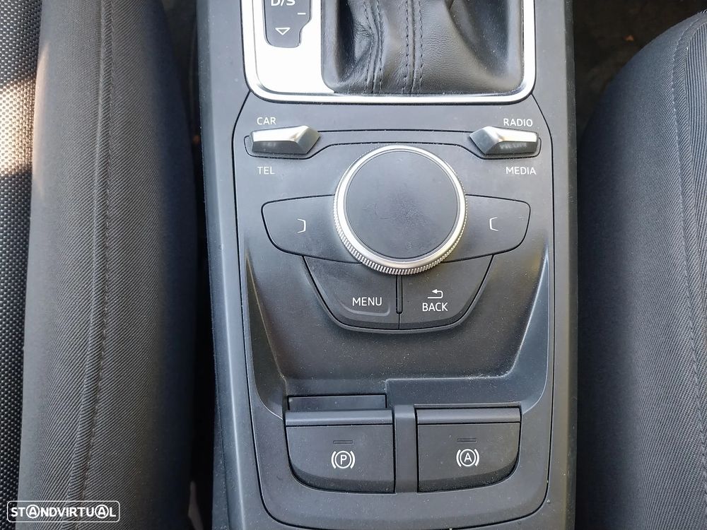 Audi Q2 2.0 TDI S tronic quattro - 17