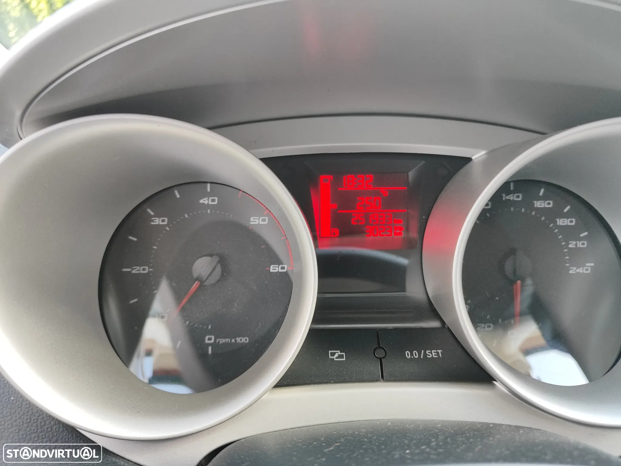 SEAT Ibiza SC 1.9 TDi Sport DPF - 9