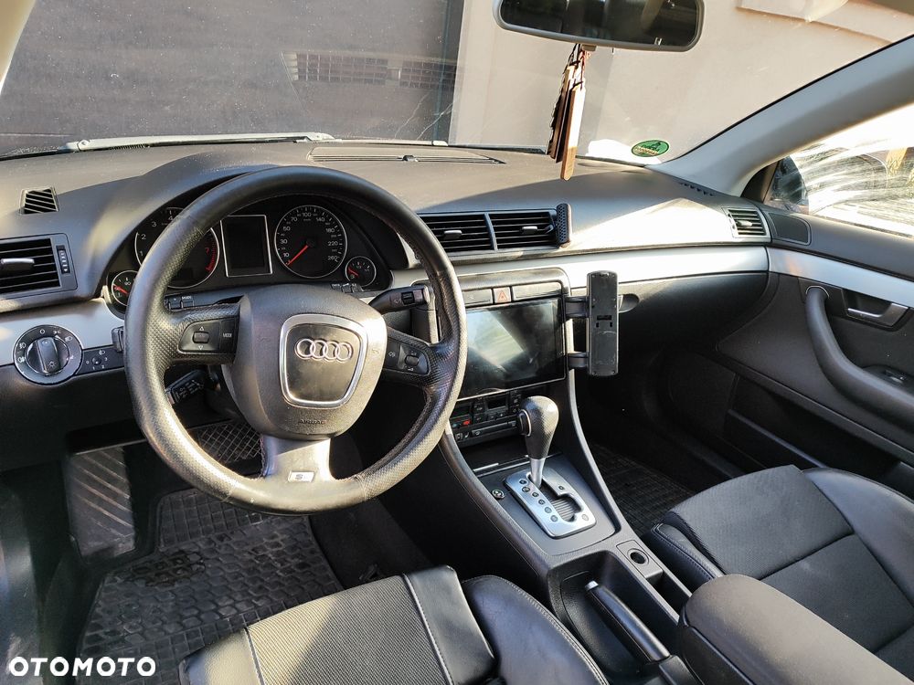 Audi A4 Avant - 8