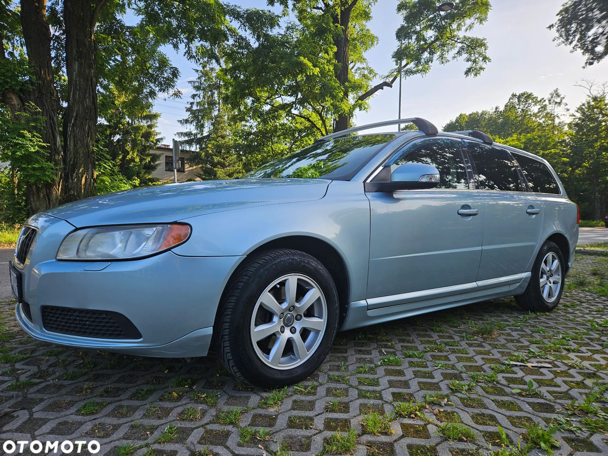 Volvo V70 - 1