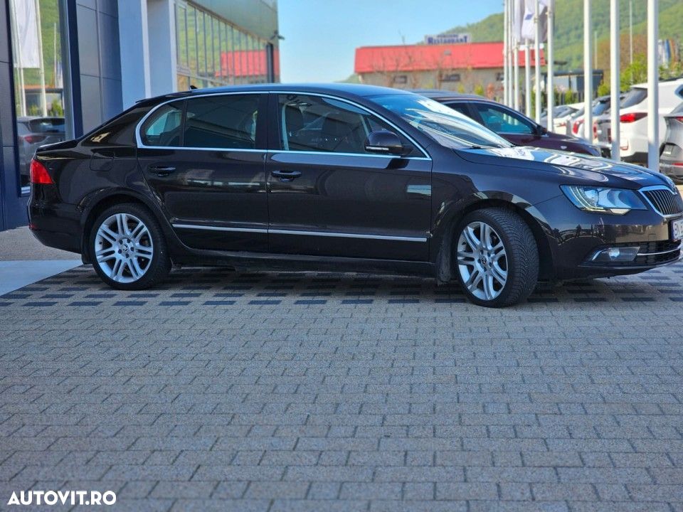 Skoda Superb - 2