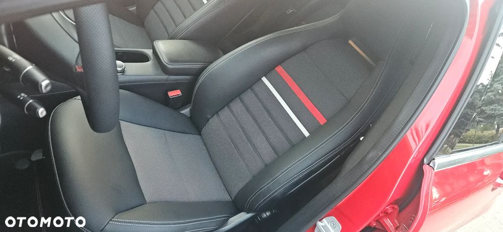 Mercedes-Benz Klasa A 180 (BlueEFFICIENCY) AMG Sport - 28