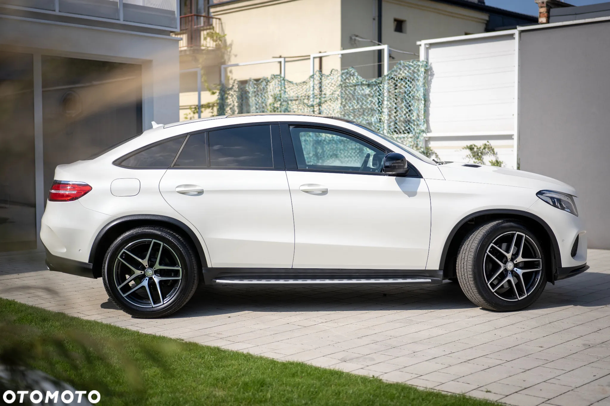 Mercedes-Benz GLE 400 4-Matic 9G-TRONIC - 6