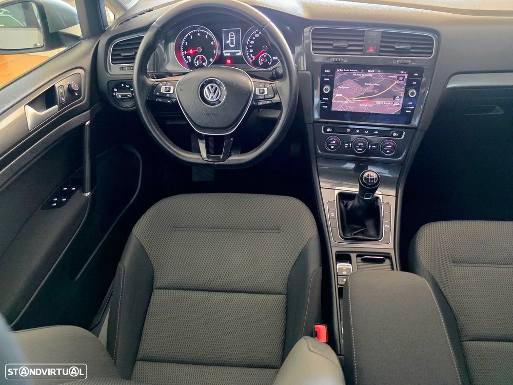 VW Golf 1.0 TSI Confortline - 28