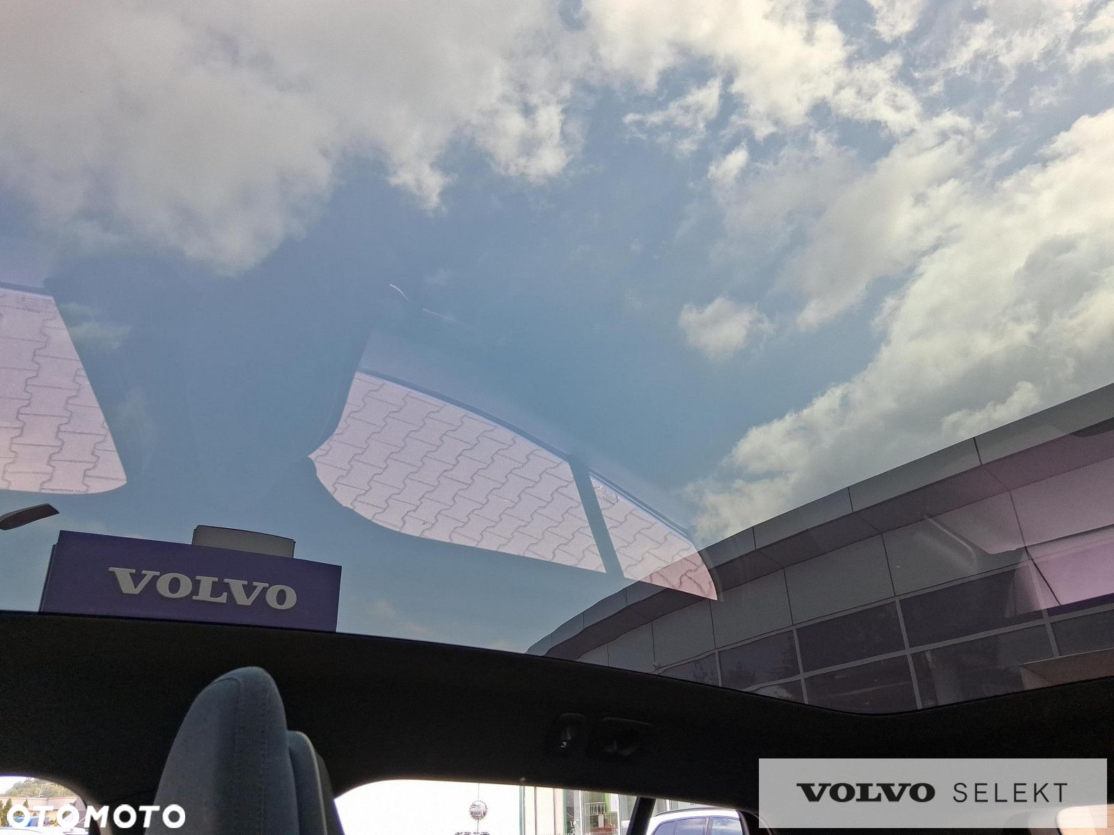 Volvo EX30 - 23