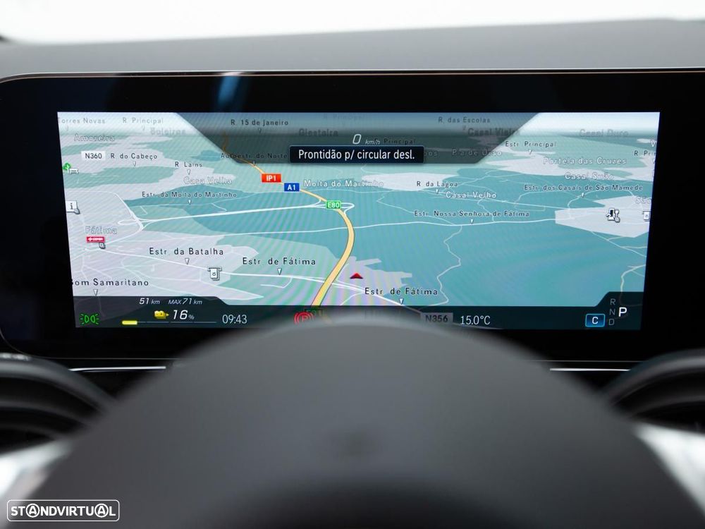 Mercedes-Benz EQA 300 4Matic Progressive - 28