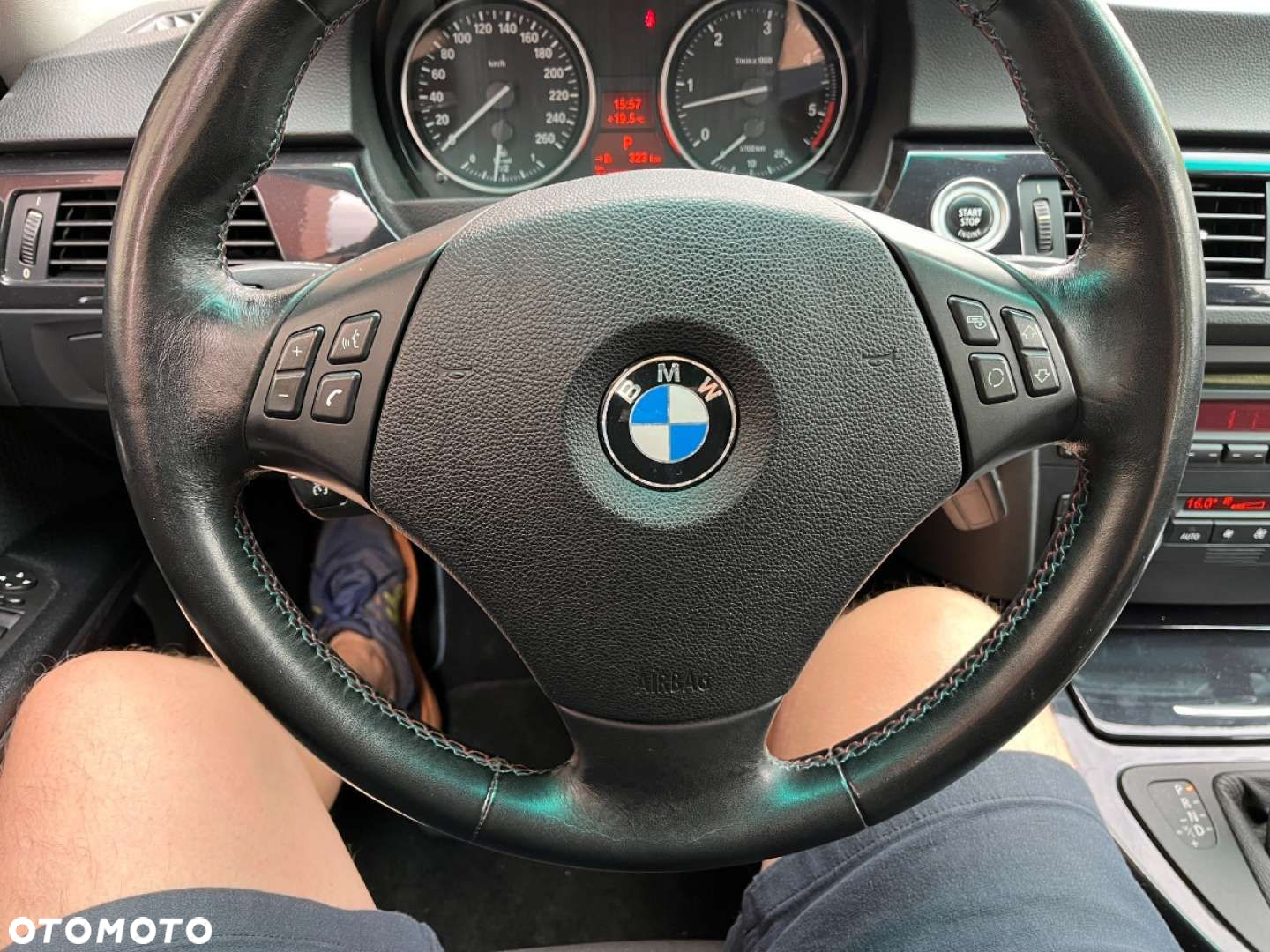 BMW Seria 3 330d DPF Touring Edition Sport - 12