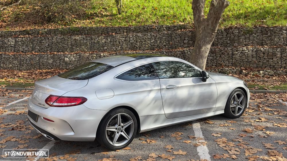 Mercedes-Benz C 220 d Coupe 9G-TRONIC AMG Line - 17