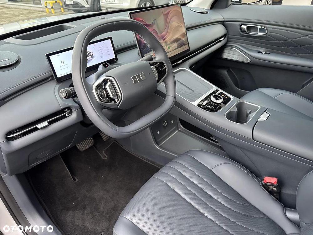 Geely Starray EM-i 1.5 PHEV Max - 9