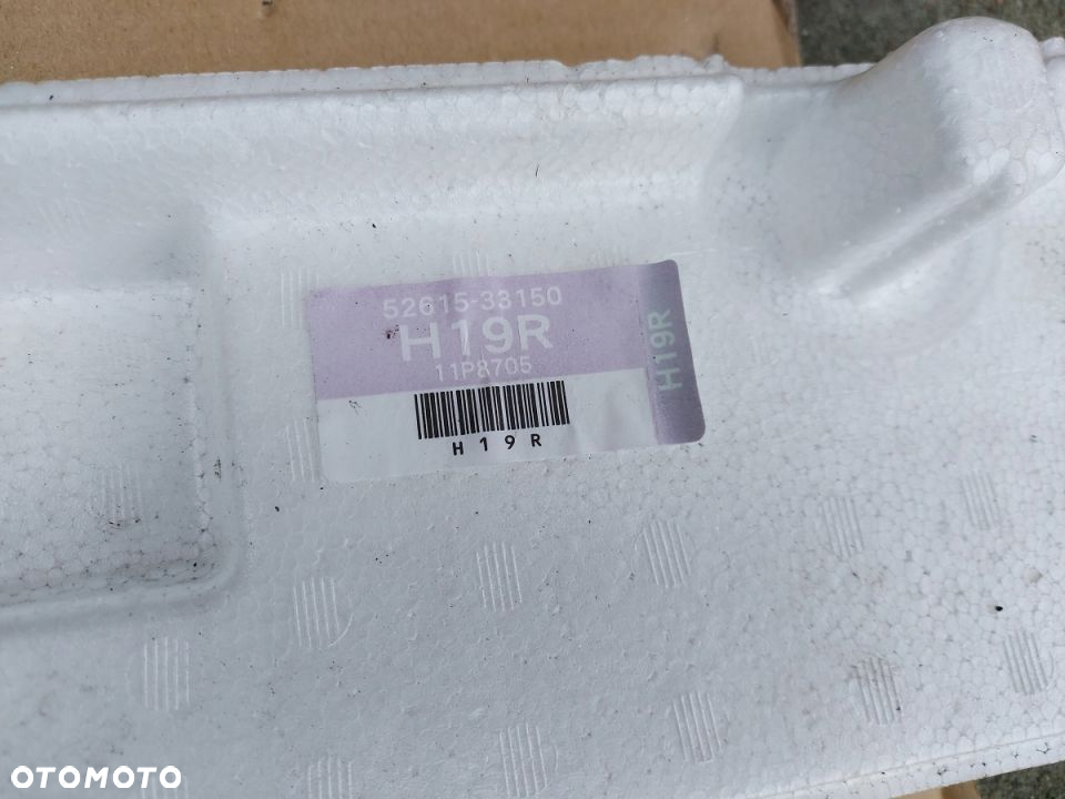 Toyota Camry 17-21 01-05 Absorber Zderzaka Tył - 2