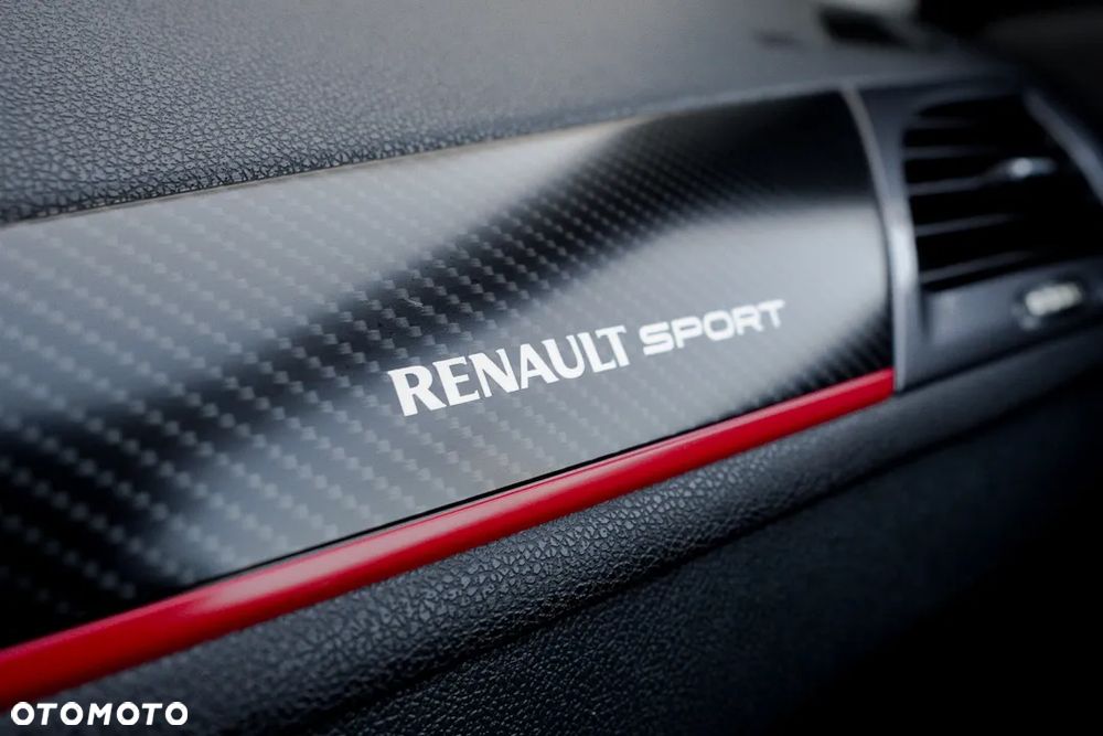 Renault Megane GT 220 - 28