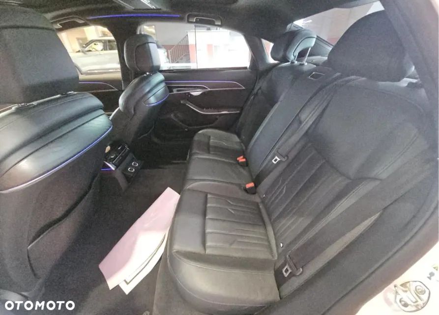 Audi A8 L 55 TFSI quattro tiptronic - 11