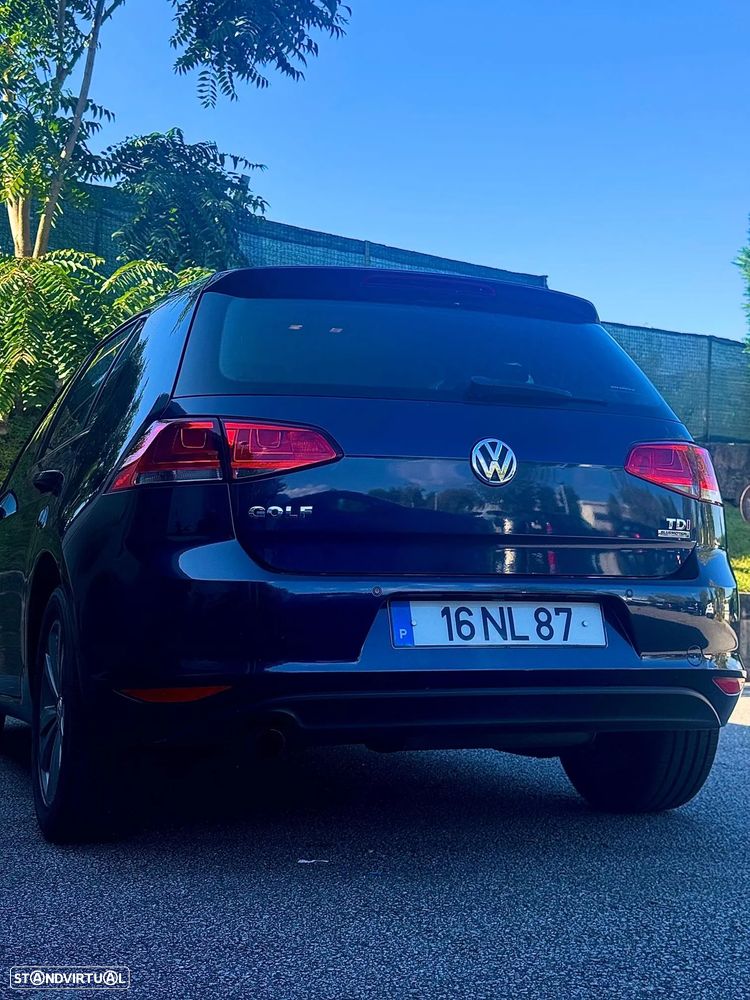 VW Golf 1.6 TDi Confortline - 4