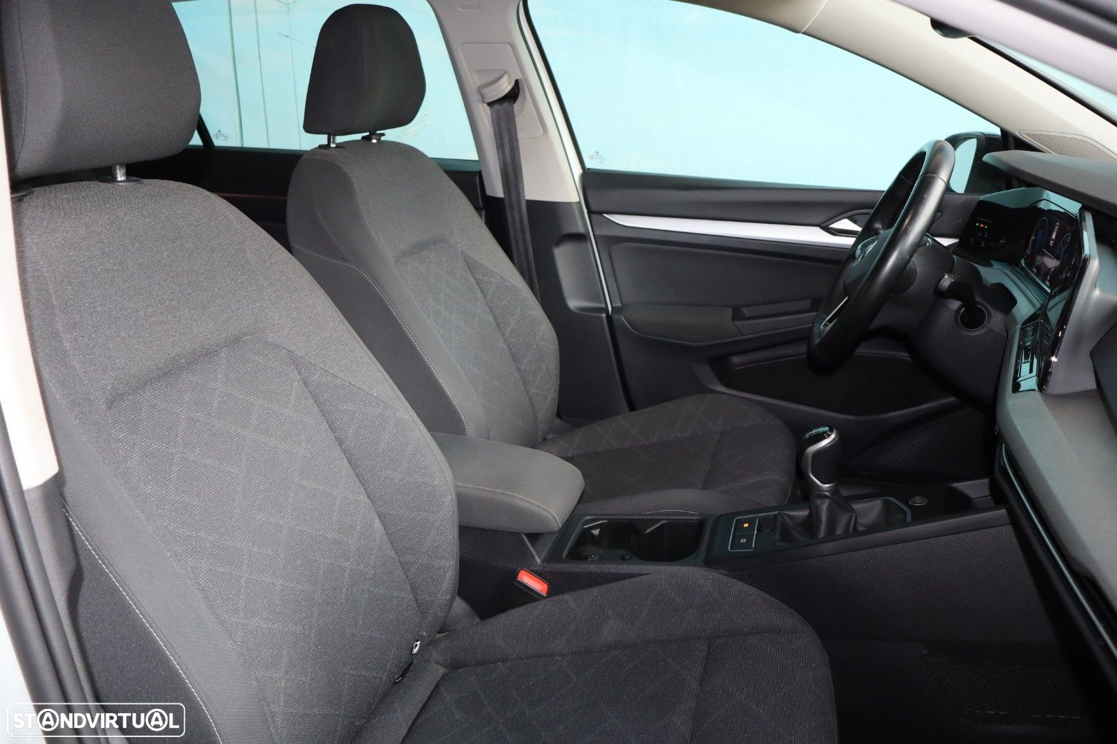 VW Golf Variant 2.0 TDi Conceptline - 14