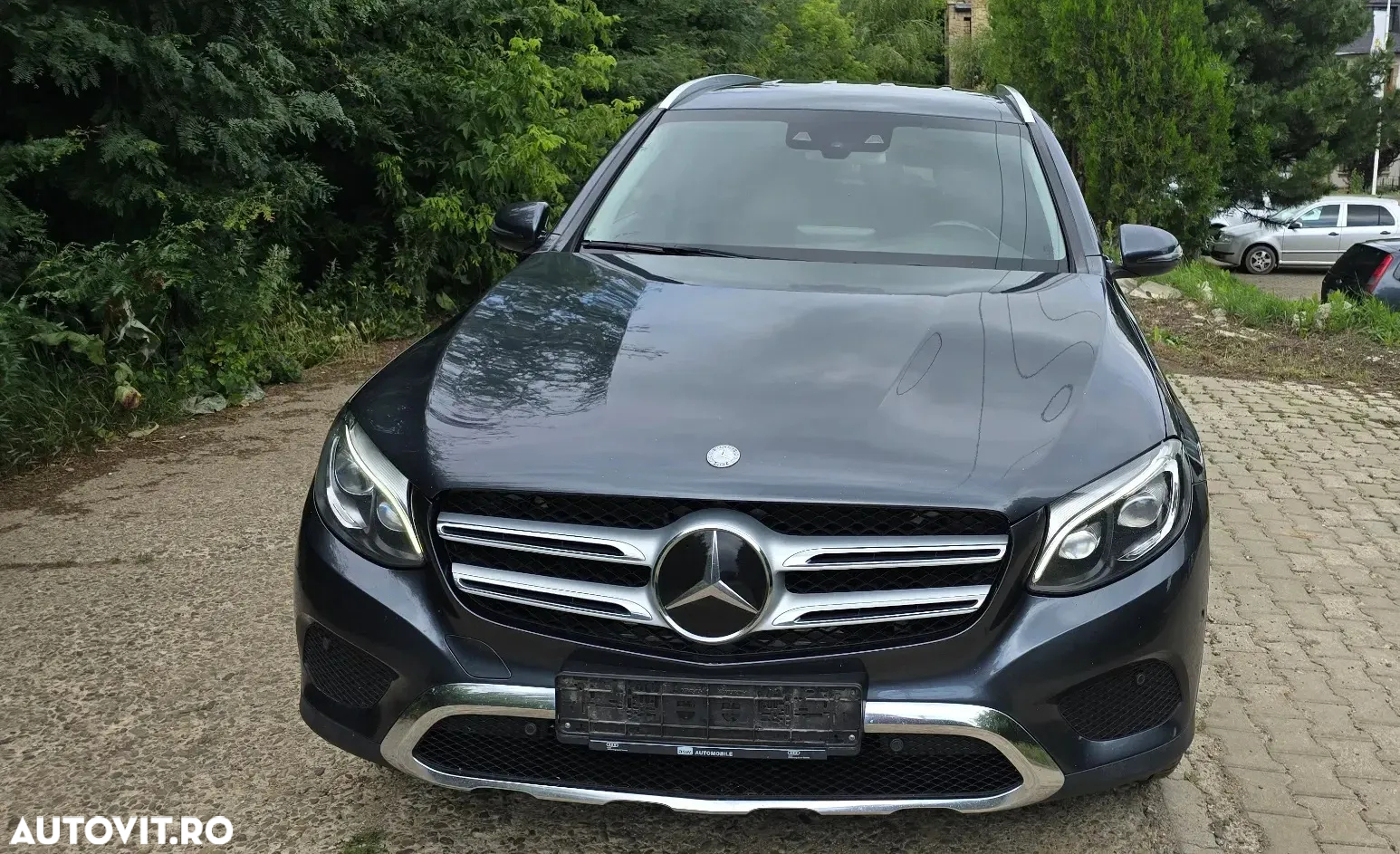 Mercedes-Benz GLC 220 d 4Matic 9G-TRONIC - 3