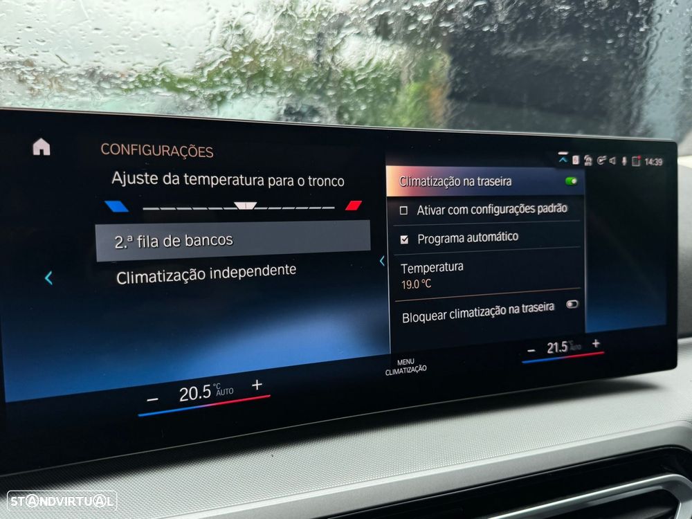 BMW 330 e Touring Corporate Edition Auto - 54