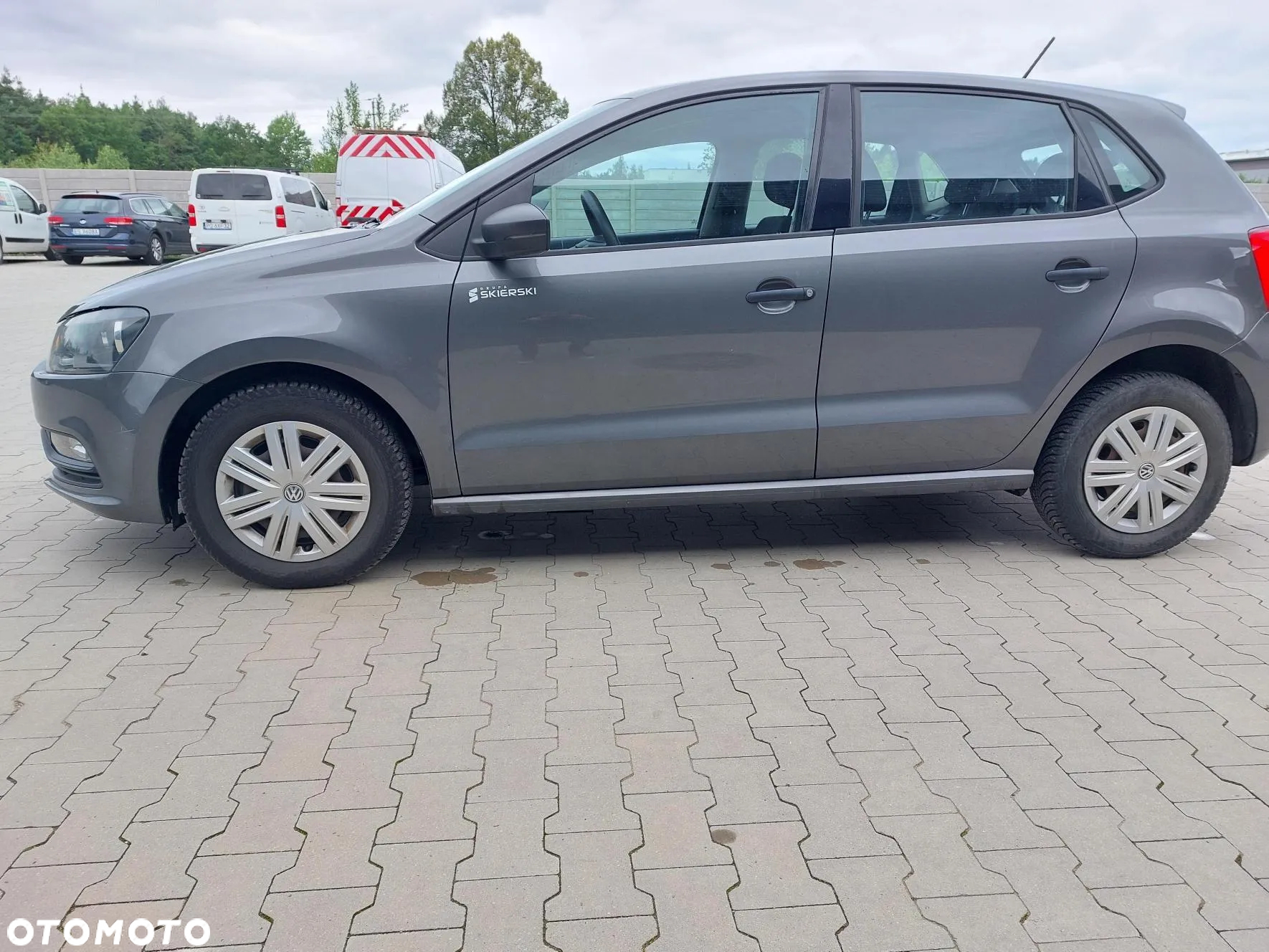 Volkswagen Polo - 4