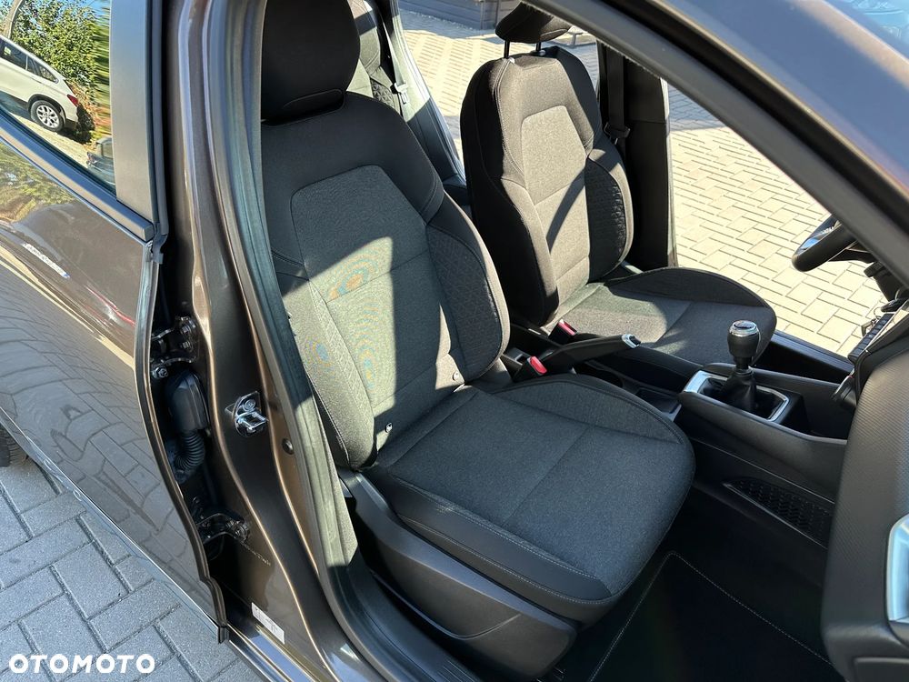 Renault Clio - 23