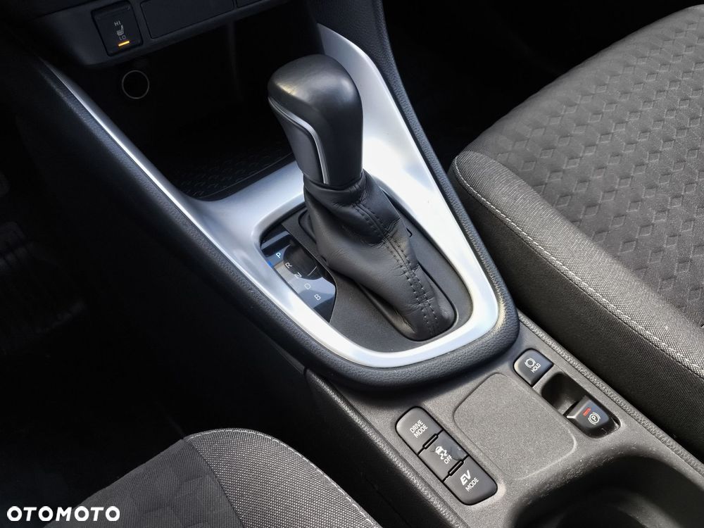 Toyota Yaris Hybrid 1.5 Comfort - 21