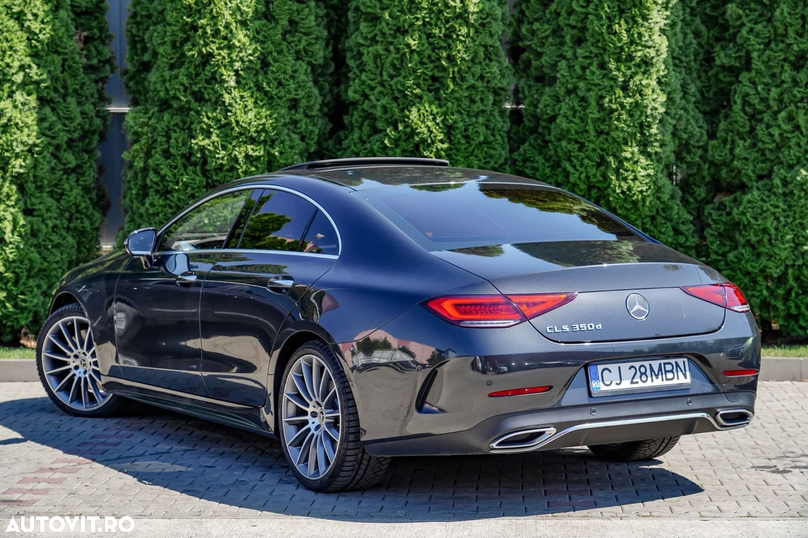 Mercedes-Benz CLS 350 d 4Matic 9G-TRONIC AMG Line - 10