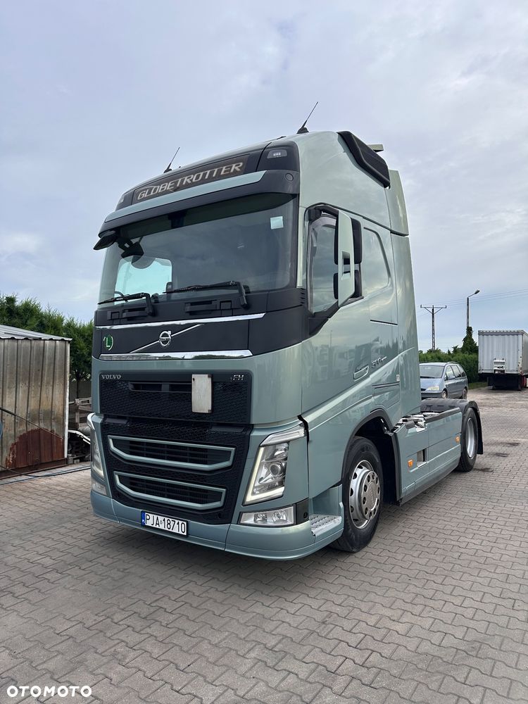 Volvo FH - 1