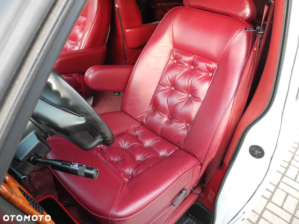 Chevrolet Astro - 19