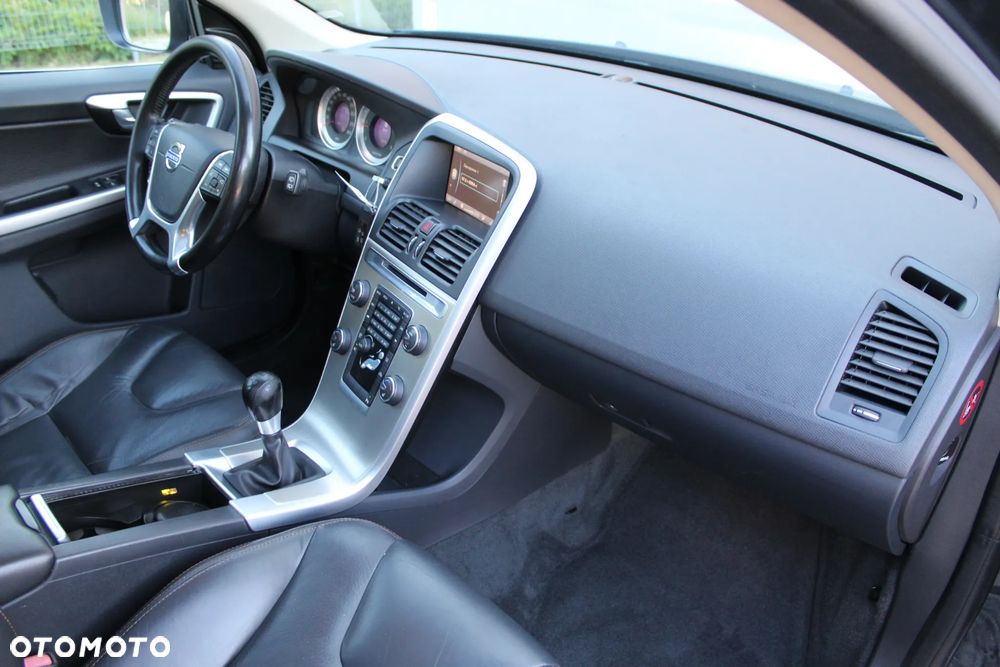 Volvo XC 60 D4 Edition Pro - 31