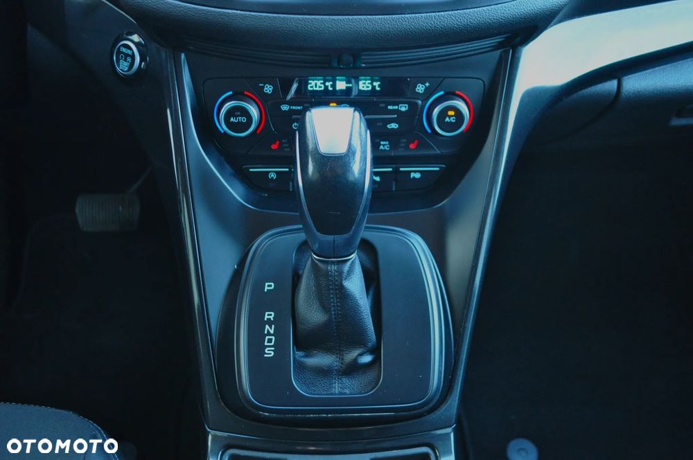 Ford Kuga 2.0 TDCi 4x4 Titanium - 23