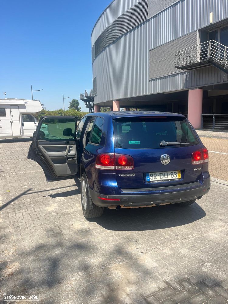 VW Touareg 3.0 TDI V6 Tiptronic - 8
