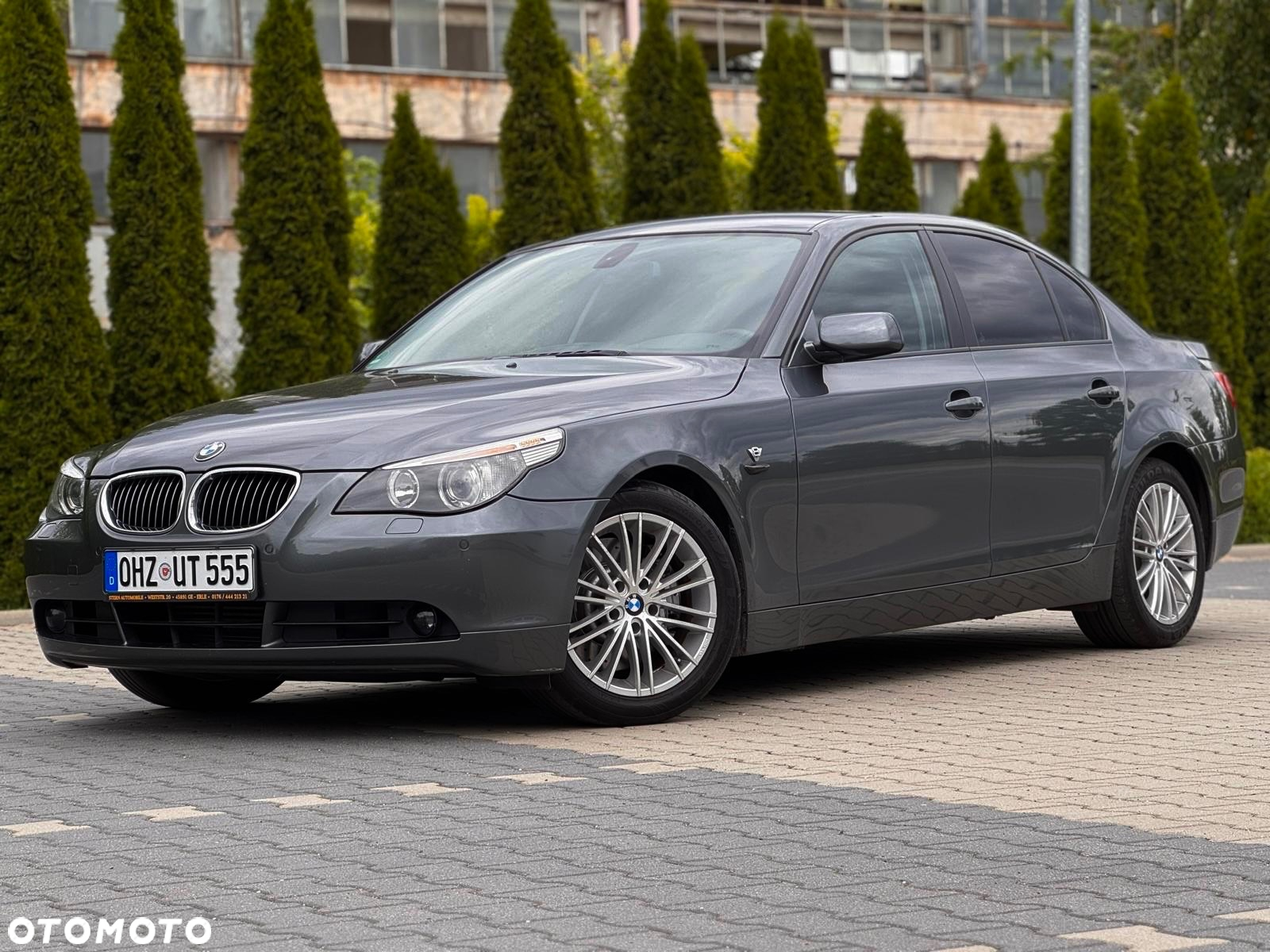 BMW Seria 5 545i - 4