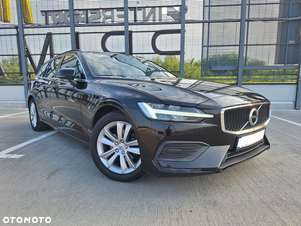 Volvo V60 B4 D Momentum Pro - 4