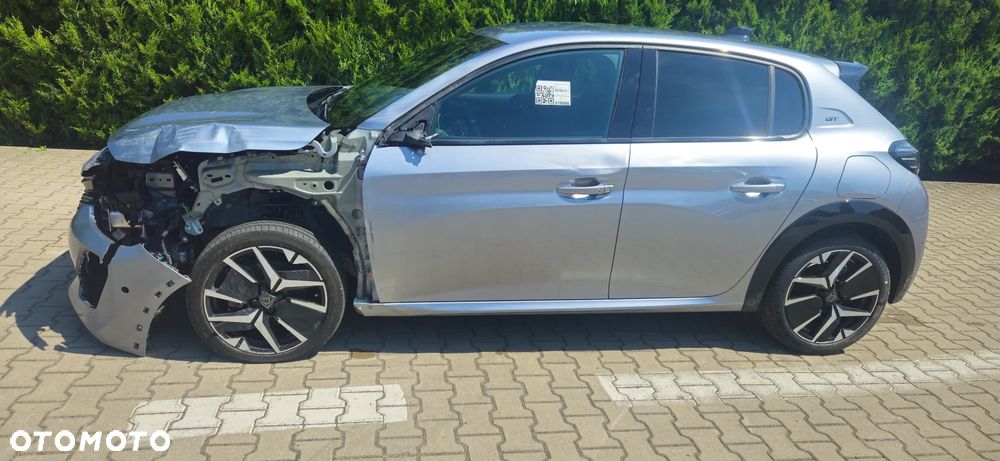 Peugeot 208 Hybrid 145 e-DSC6 GT - 12