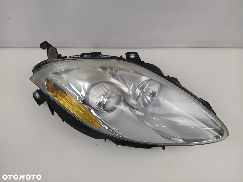 Reflektor przód przedni prawy lampa prawa Fiat Bravo II - 2