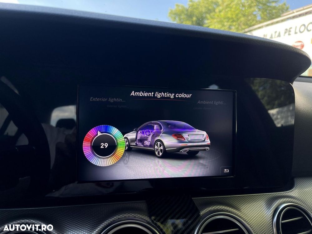 Mercedes-Benz E 200 d Aut. - 30