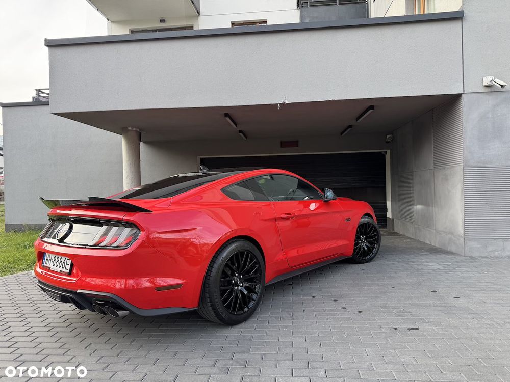 Ford Mustang - 7