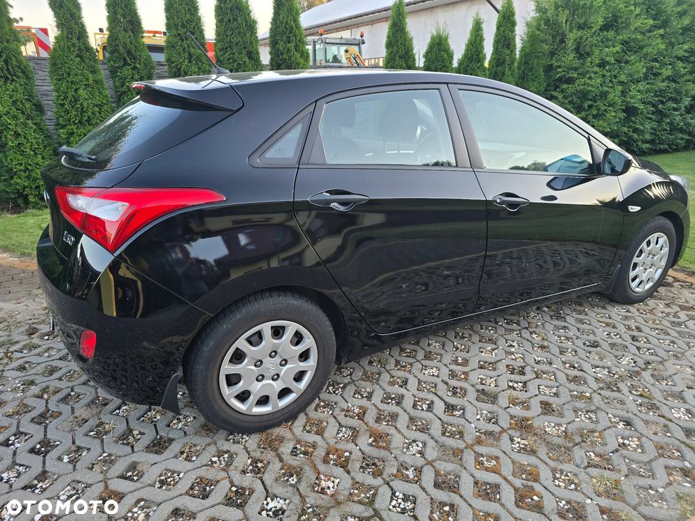 Hyundai i30 1.4 Classic - 8