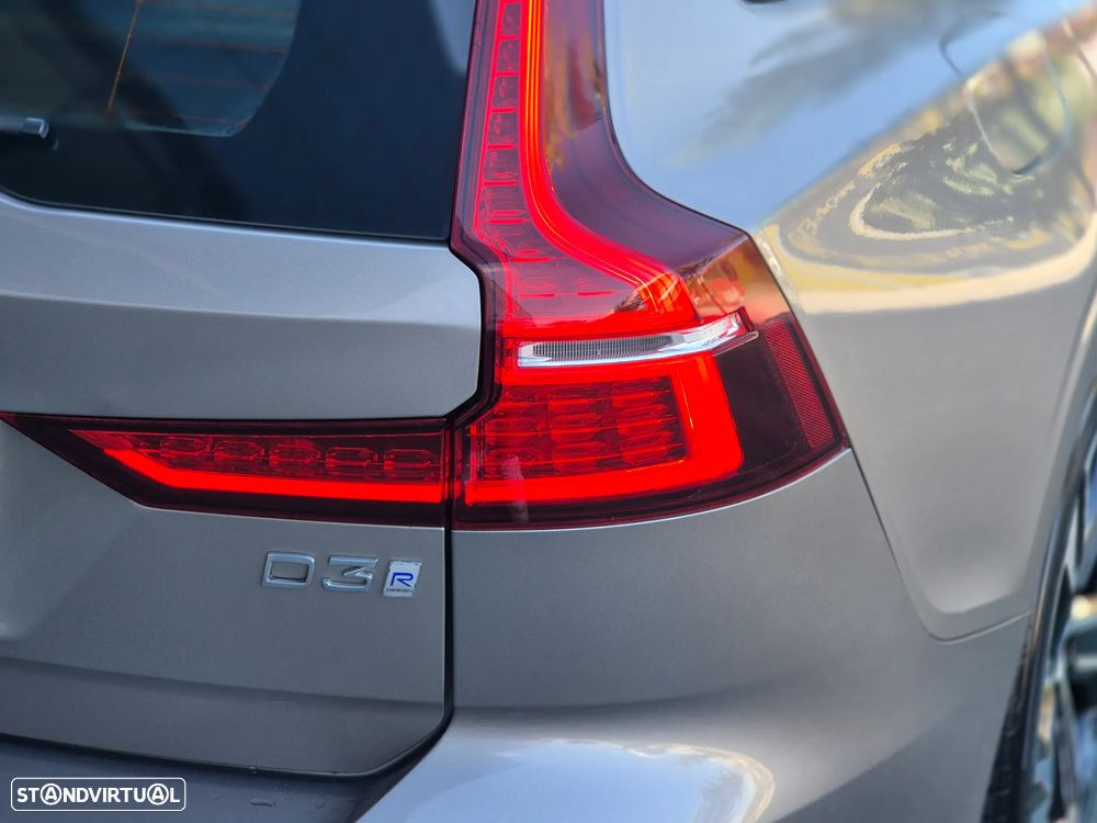 Volvo V60 2.0 D3 R-Design Geartronic - 7