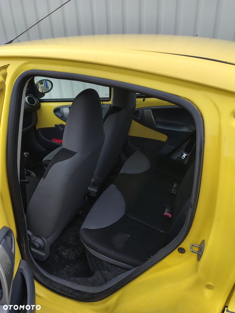 Peugeot 107 - 13