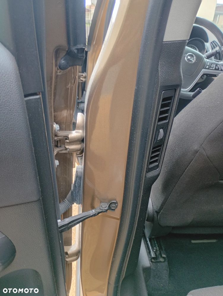 Opel Zafira Tourer 1.4 Turbo Innovation - 21