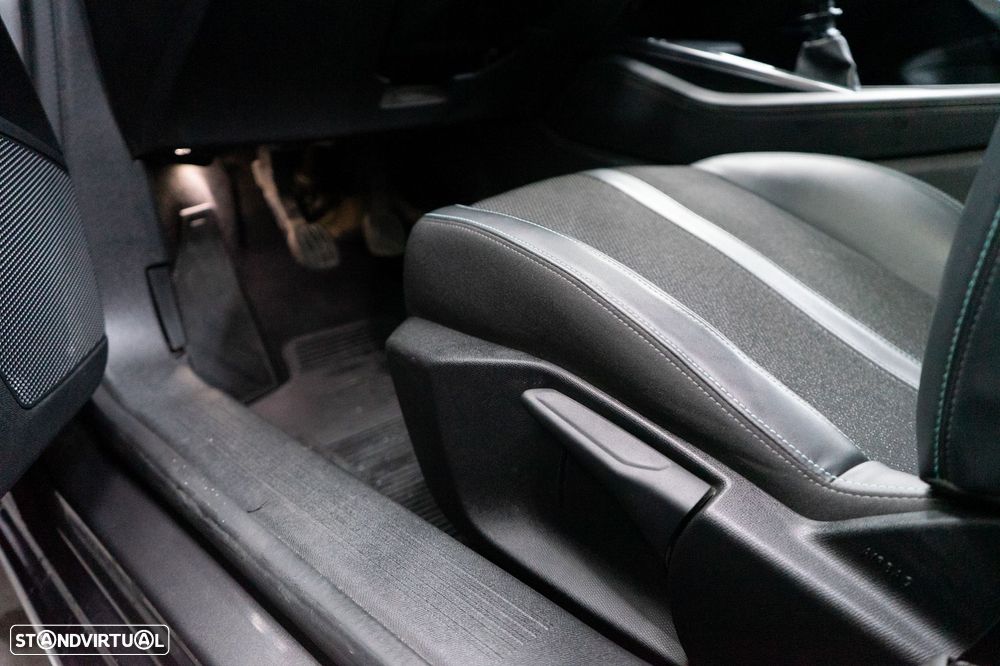 Peugeot 308 SW BlueHDi 130 Allure Pack - 25