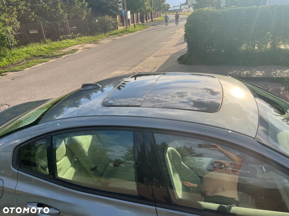 Volvo S60 T5 Momentum Pro - 5