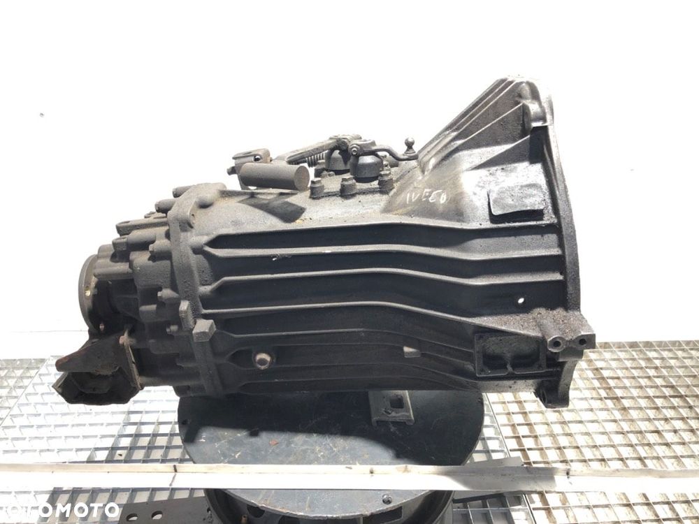 SKRZYNIA BIEGÓW  IVECO DAILY III Skrzynia 1997 - 2009 35 C 14 100 kW [136 KM] olej napędowy 2004 - - 1