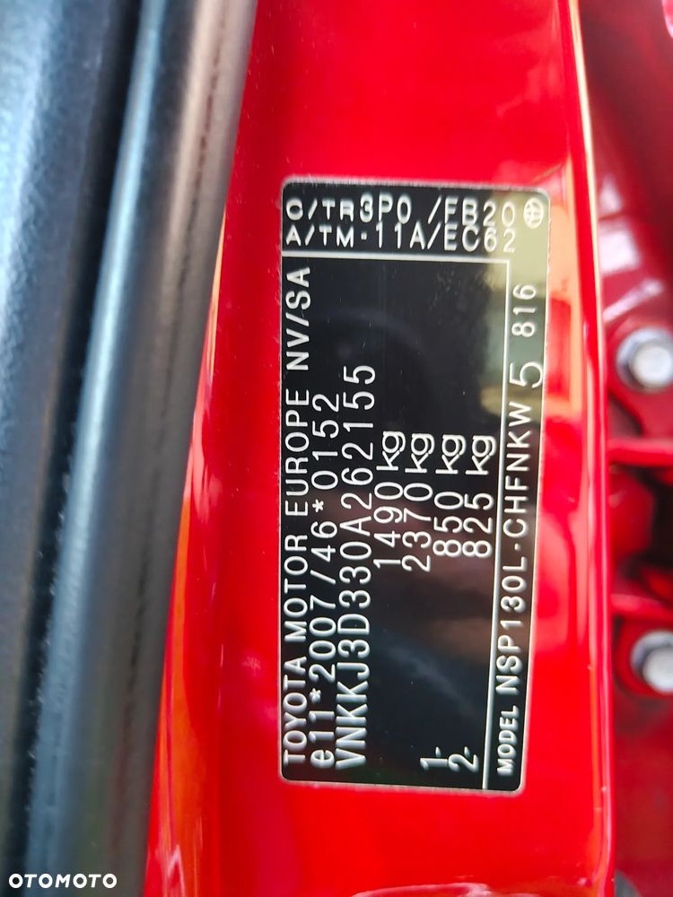 Toyota Yaris 1.33 Premium - 13