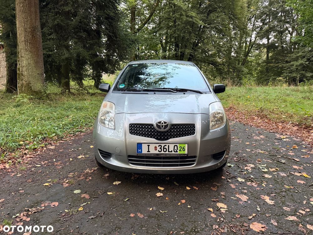 Toyota Yaris 1.3 Sol - 5