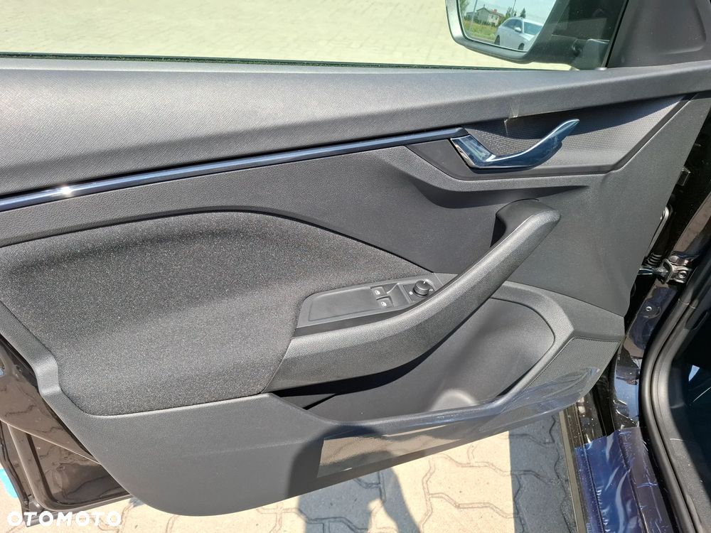Skoda Kamiq 1.0 TSI Essence - 14