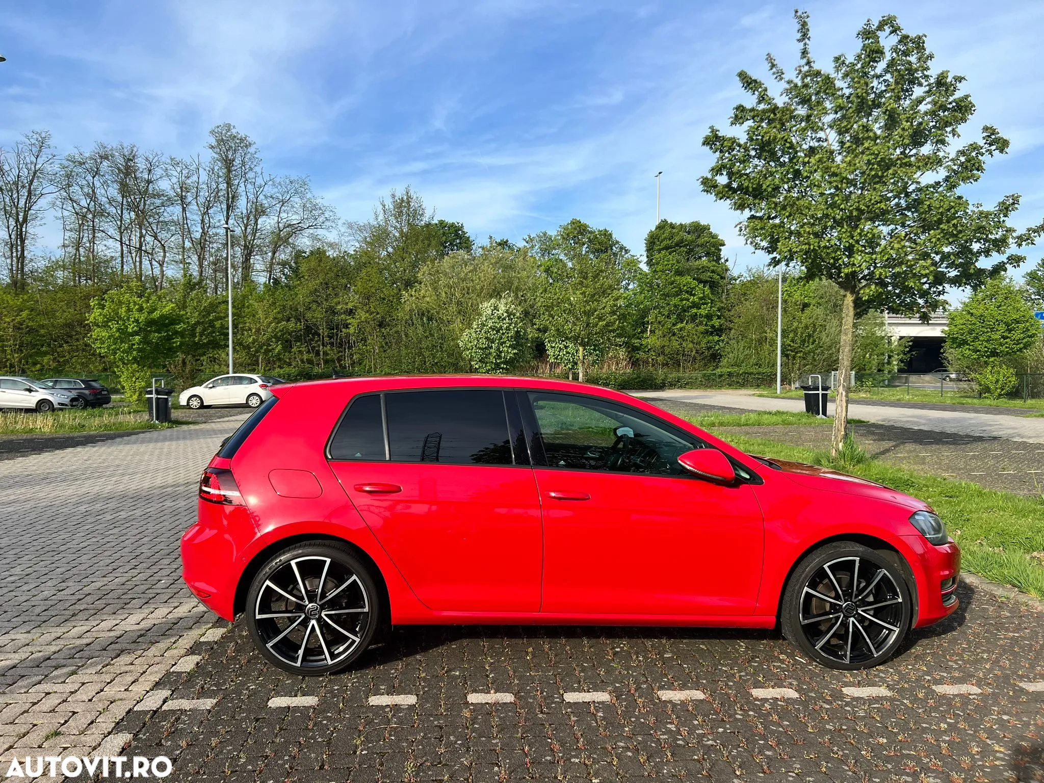 Volkswagen Golf 1.4 TSI BlueMotion Technology DSG Comfortline - 19